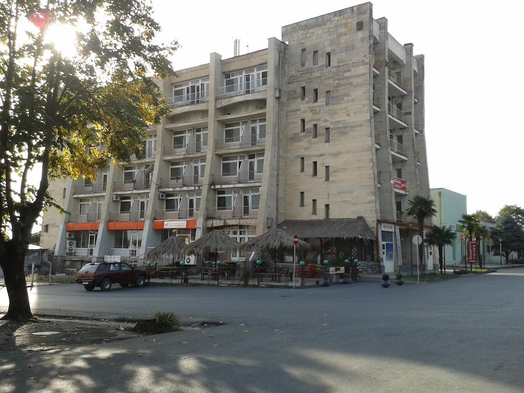 Hereti Hotel Lagodechi Exterior foto